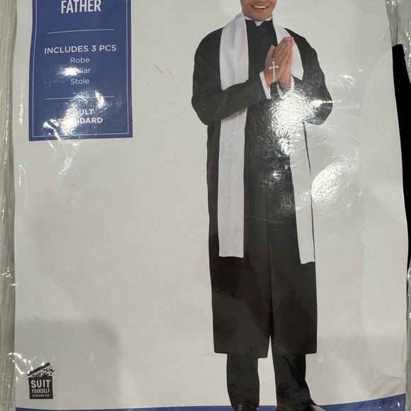 Father Priest Costume – Adult Standard (3-Piece Set). - Picture 2 of 5
